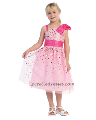 Adorable ribbon glittered girl dress