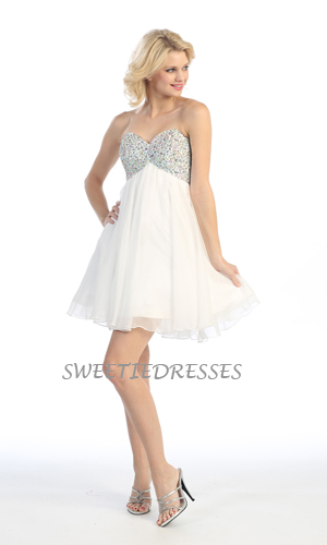 Lovely sweetheart beeded short dress
